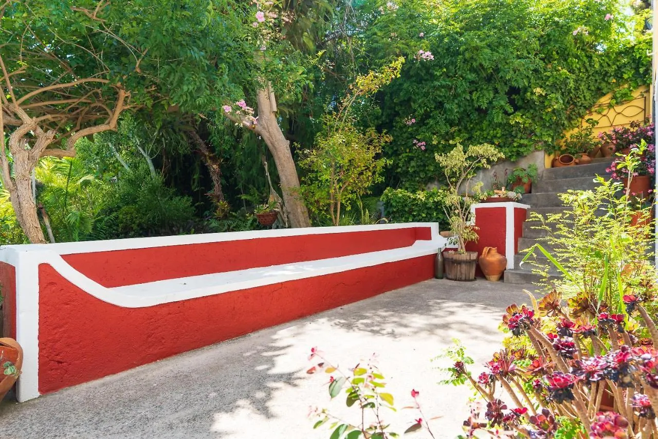 Cyane & Vigo'S Cottage, Caminho Do Massapez, N.º40 Arco da Calheta  0*, Arco da Calheta (Madeira) Portekiz